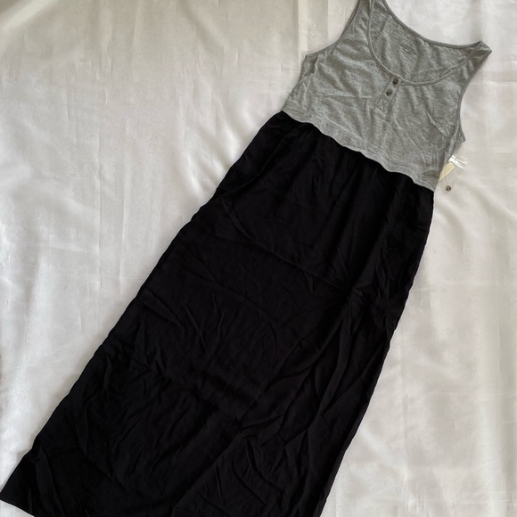 Dress | Maxi - Picture 1 of 4